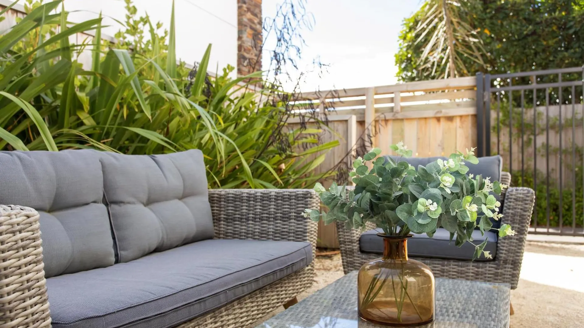 Chic City Living 1 Bdrm Sunny Warm Close Cbd Christchurch 0*,